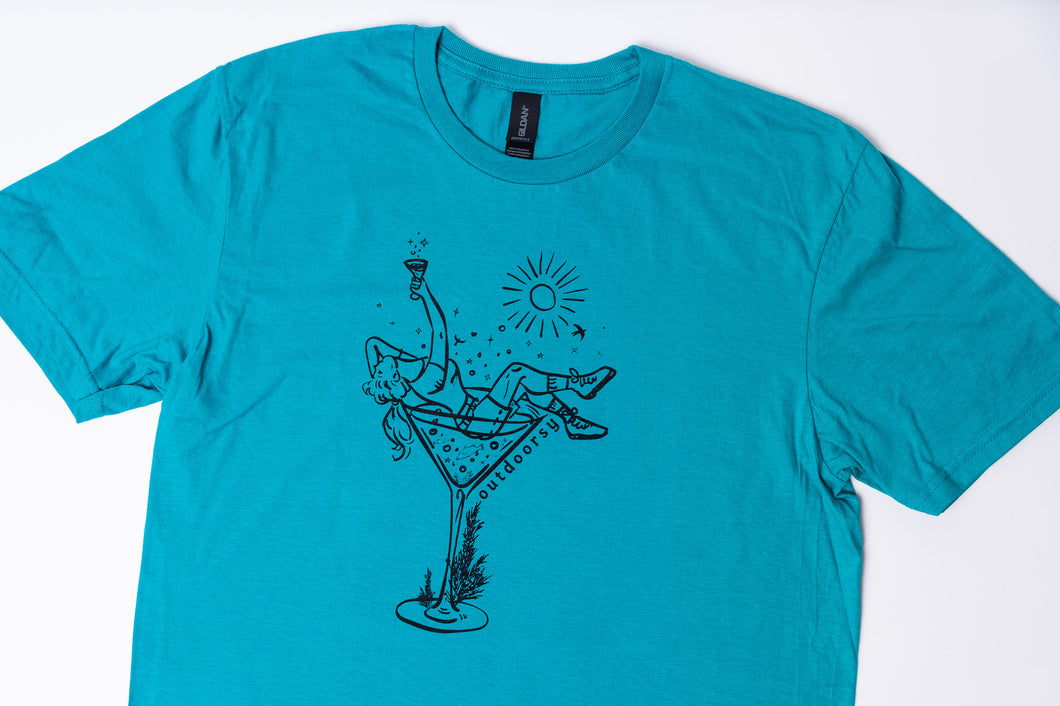 Outdoorsy Tee in 3 Colors